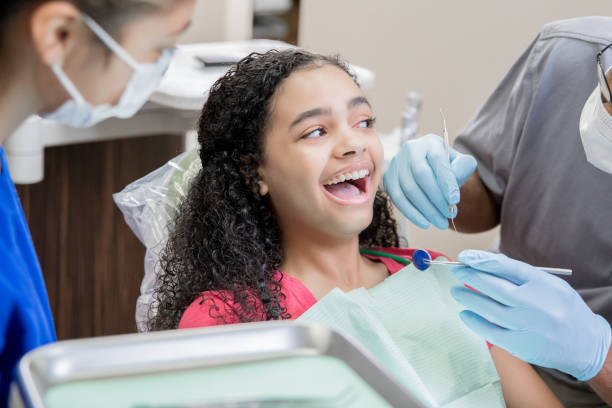 Best Teeth Whitening  in Knoxvle, IL